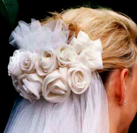 BridalHandmadeOrganzaFlowersCrop