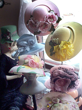 EasterWindow2003_13