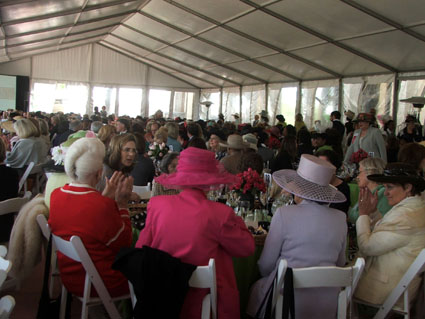 039_LuncheonTent-1