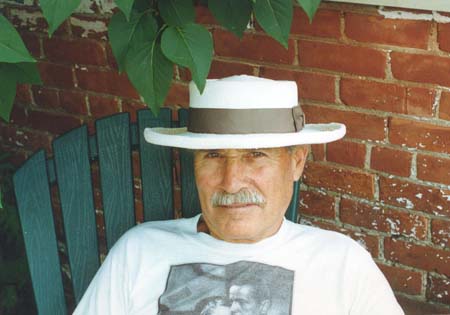 Dad in Planters Hat2