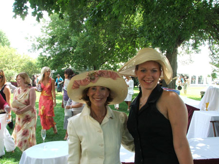 Elaine&Guest