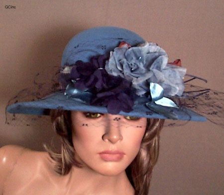 CamilleBlueVelour01