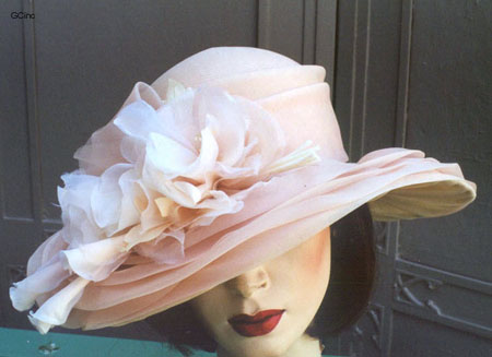 GloriaOrganza01a
